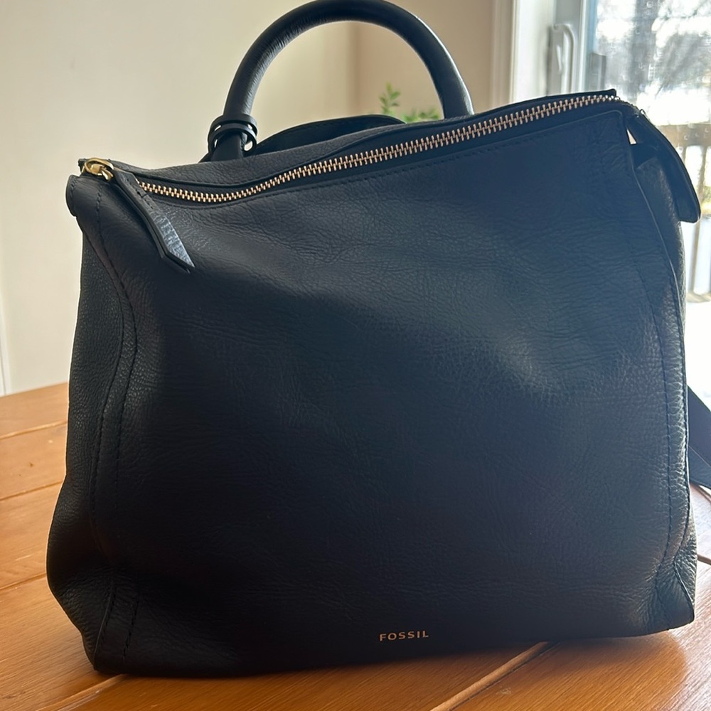 Fossil Women's Parker Leather Convertible Backpack Purse Handbag